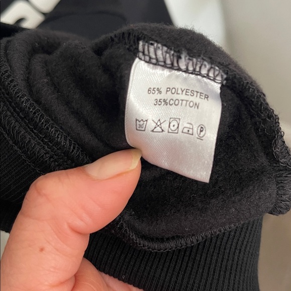 Fresh Black Zip-Up Men's Sweater - Picture 12 of 12